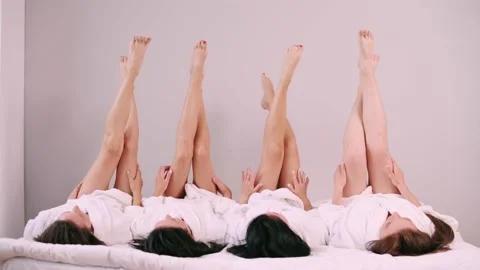 Girlfriends are having fun. Video stock 213701554