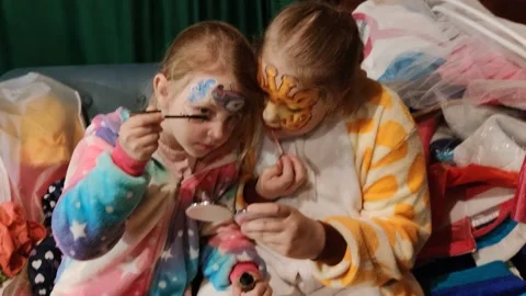 Girls do their makeup. Stock Footage 196901216