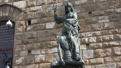 Giuditta e Oloferne Stock Footage 73663820