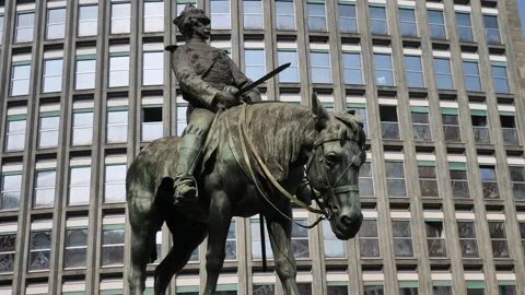 Giuseppe Missori statue Stock Footage 150486407