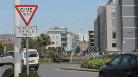 Give way to right sign Video stock 8604759