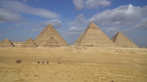 Giza Pyramid Complex, Cairo Egypt Видео 274670869