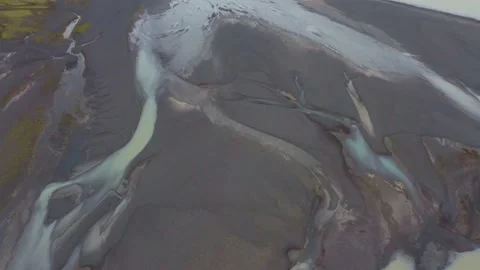 Glacial rivers in Iceland with channels, patterns and colors, revealing glacier Stock-Footage 138736376