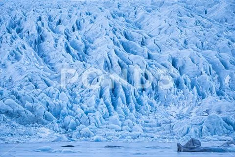 Glacier along the Southern shore of Iceland., icebergs are frozen into the lagoo Stock Photos