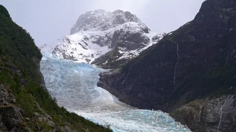 Glacier descending mountain Stock Footage 73247782