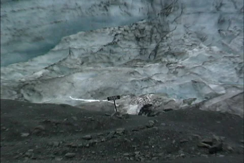 Glacier front and stream AK 스톡 동영상 464438