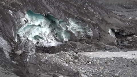 Glacier Melting in Realtime Stock Footage 149277207