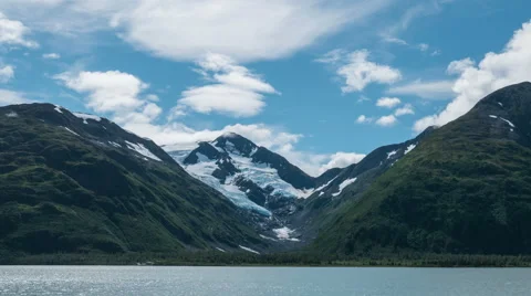 Glacier Timelapse over lake Video stock 55877346