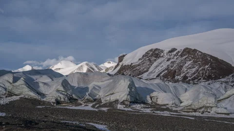 Gladandon Stock Footage 327483048