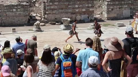 Gladiator Demonstration in Ancient City Vídeo Stock 32684504