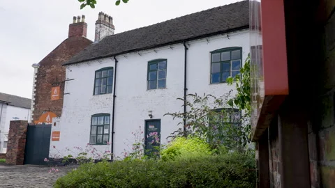 Gladstone Pottery Museum Front 스톡 동영상 239700703
