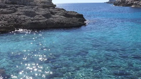 Glare of the sun on the surface of the sea. Stock Footage 81724081
