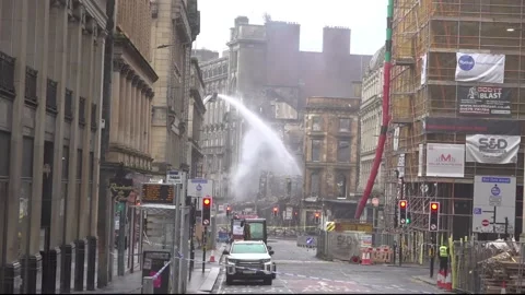 Glasgow Central to remain closed after fire as major rail disruption continues Video stock 330478372