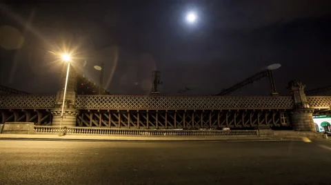 Glasgow Traffic at Night with the Moon Video stock 62901550