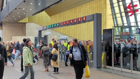 Glasgow train station Stock Footage 293173612