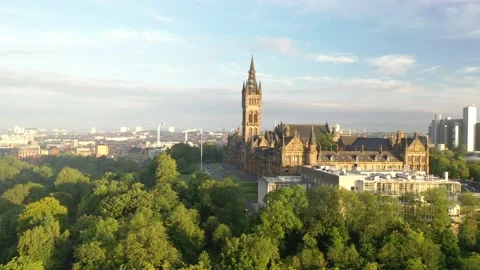 Glasgow Uni Summer Rise Stock Footage