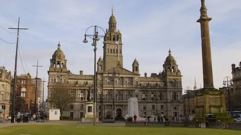 Glasgow's George Square in the Mid Afternoon Sun Stock-Footage 86362017