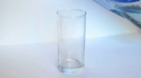Glass 1 库存影片 8999337