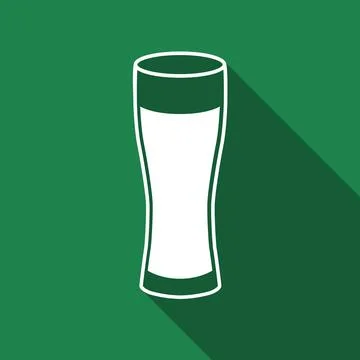 Glass of beer flat icon with long shadow. Vector Illustration Illustrazione stock