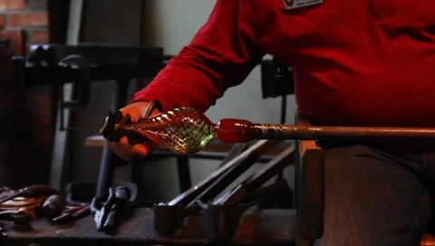 Glass blowing Video stock 5283707