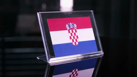 Glass Croatia Flag Rotating On Table 動画素材 208484996
