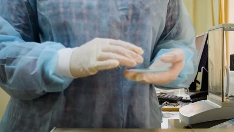 Glass plates for chemical experiments Vidéo 70884656