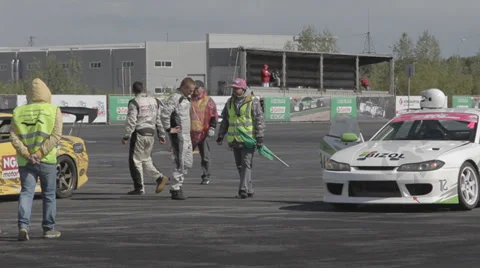 Glassblower at work Stock Footage 39714972