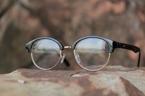 Glasses on blur background Fotos Stock