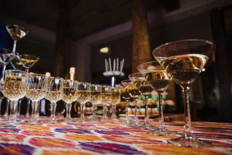 Glasses with drinks at the party. Foto stock