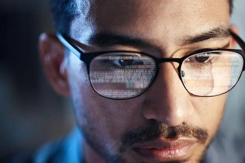 Glasses, man and reflection of code on computer working on software, programming Foto stock