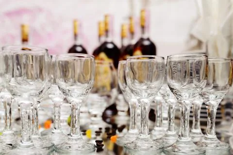 Glasses on mirror surface Foto stock