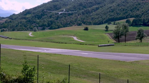 Glider just before landing. Stock-Footage 250082997