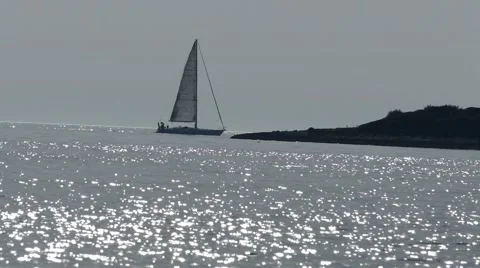 Glider Passing by Vídeo Stock 50492895