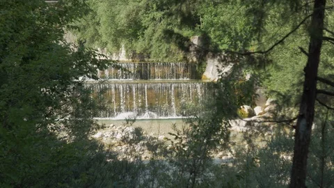Glimpse of waterfall Video stock 100604784