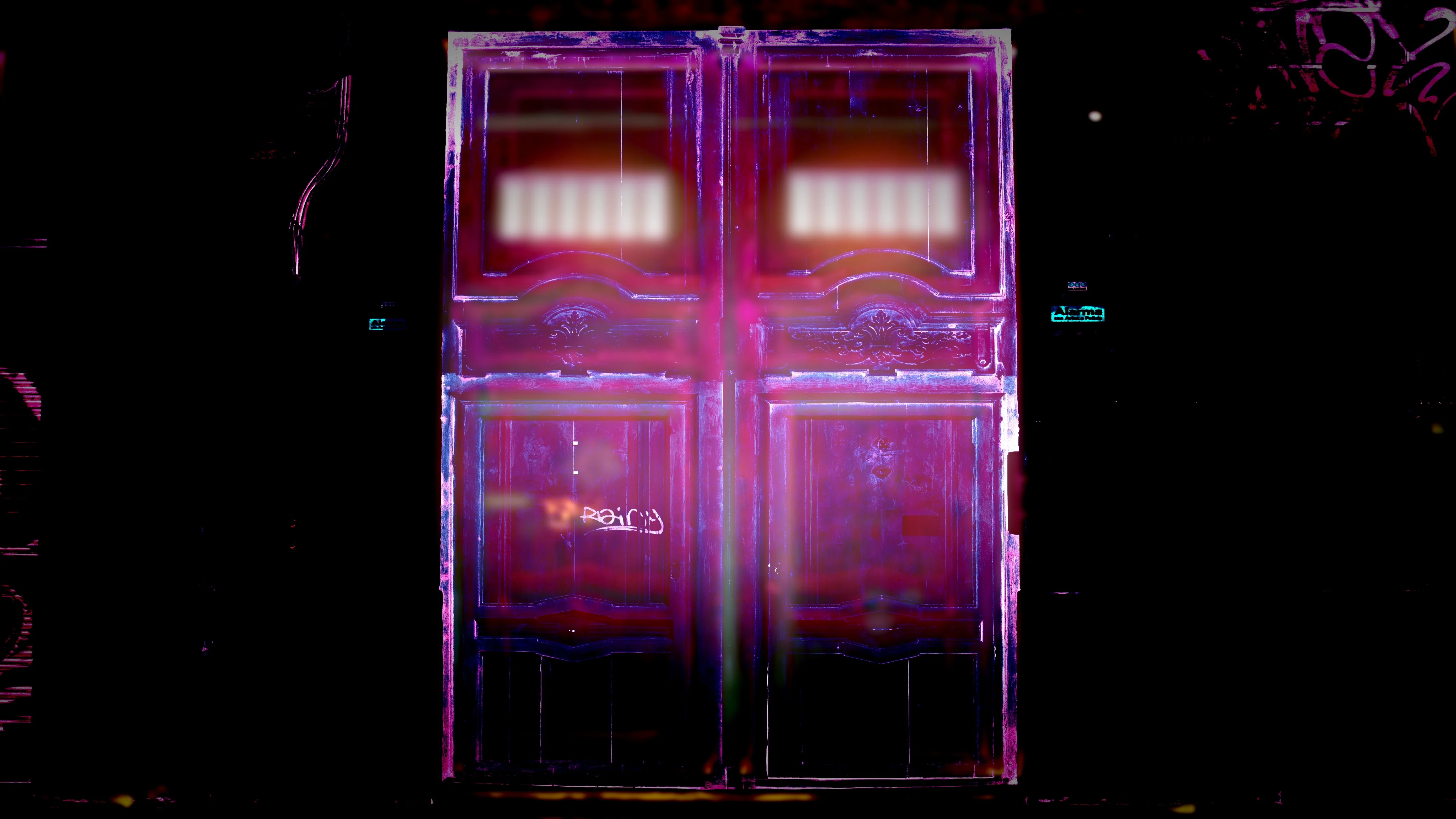 glitch from doors