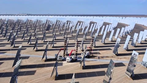 A Glittering Sea of Mirrors Concentrate Sunlight Into the Clean Energy Stock Footage 324928854