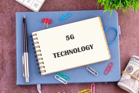 Global business, finances, computing and data processing concept. 5G TECHNOLO Stock Photos