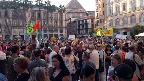Global strike for planet, people protesting during fridays for future. Video stock 116783334