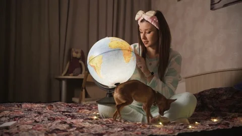 Globe lamp Stock Footage 147487893