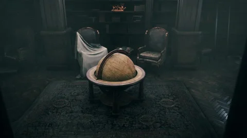 Globe in the old classic room Видео 160748178