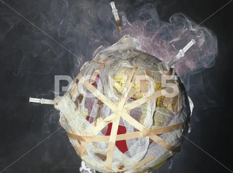 Globe soil zerst rte erde climatic disaster Stock Photos