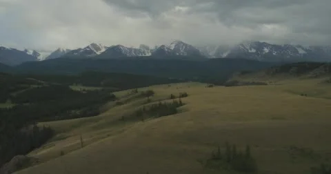 Gloomy clouds in a beautiful summer day. Stock Footage 61000034