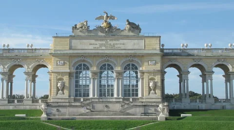 Gloriette at Schonbrunn Garden Stock-Footage 1078419