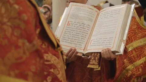 The glorious feast of Easter. Christ is risen. The Episcopal service is the Stock Footage 74899808