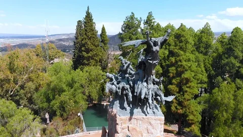 Glory Hill Monument, Park General San Martin (Mendoza, Argentina) aerial view 動画素材 119646938