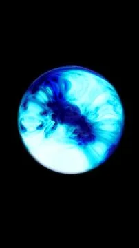 Glowing blue plasma sphere with fluid inner textures isolated on a black ba.. Stock Illustration