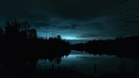 Glowing clouds at night Stock-Footage 100138367