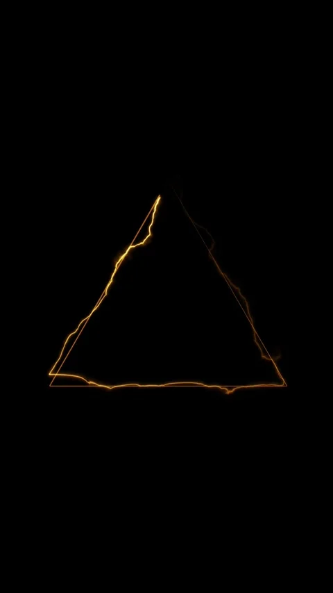 Glowing electric triangle shape energy animation on black background. Vídeos de archivo 334909196