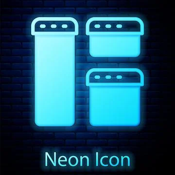 Glowing neon Browser window icon isolated on brick wall background. Vector Illustrazione stock