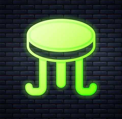 Glowing neon Coffee table icon isolated on brick wall background. Street cafe Illustrazione stock